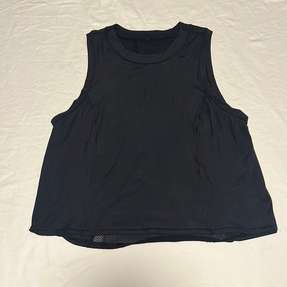 Lululemon cropped Tank